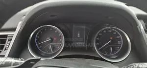 Toyota Camry SE FWD (2.5L 4cyl 8AM) 2018 Blue