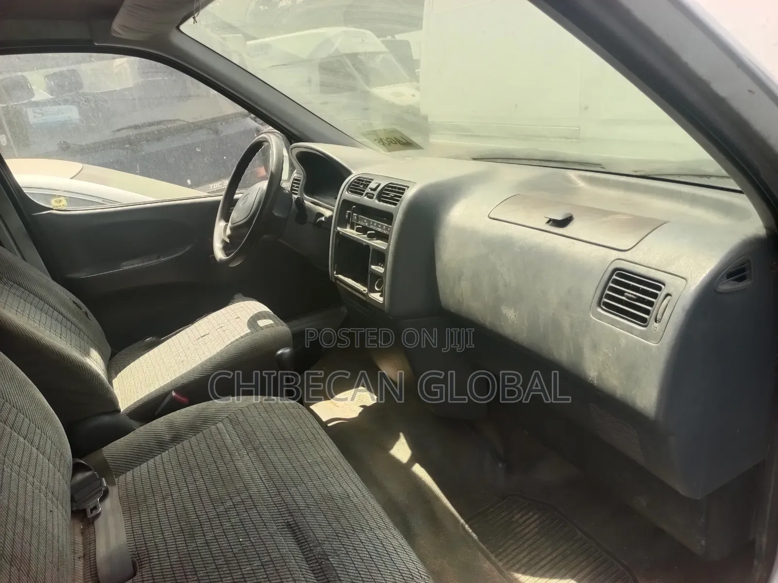 Toyota HiAce 2002 Green