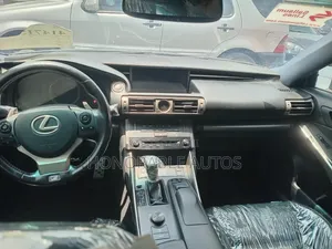 Lexus IS 2016 Gray