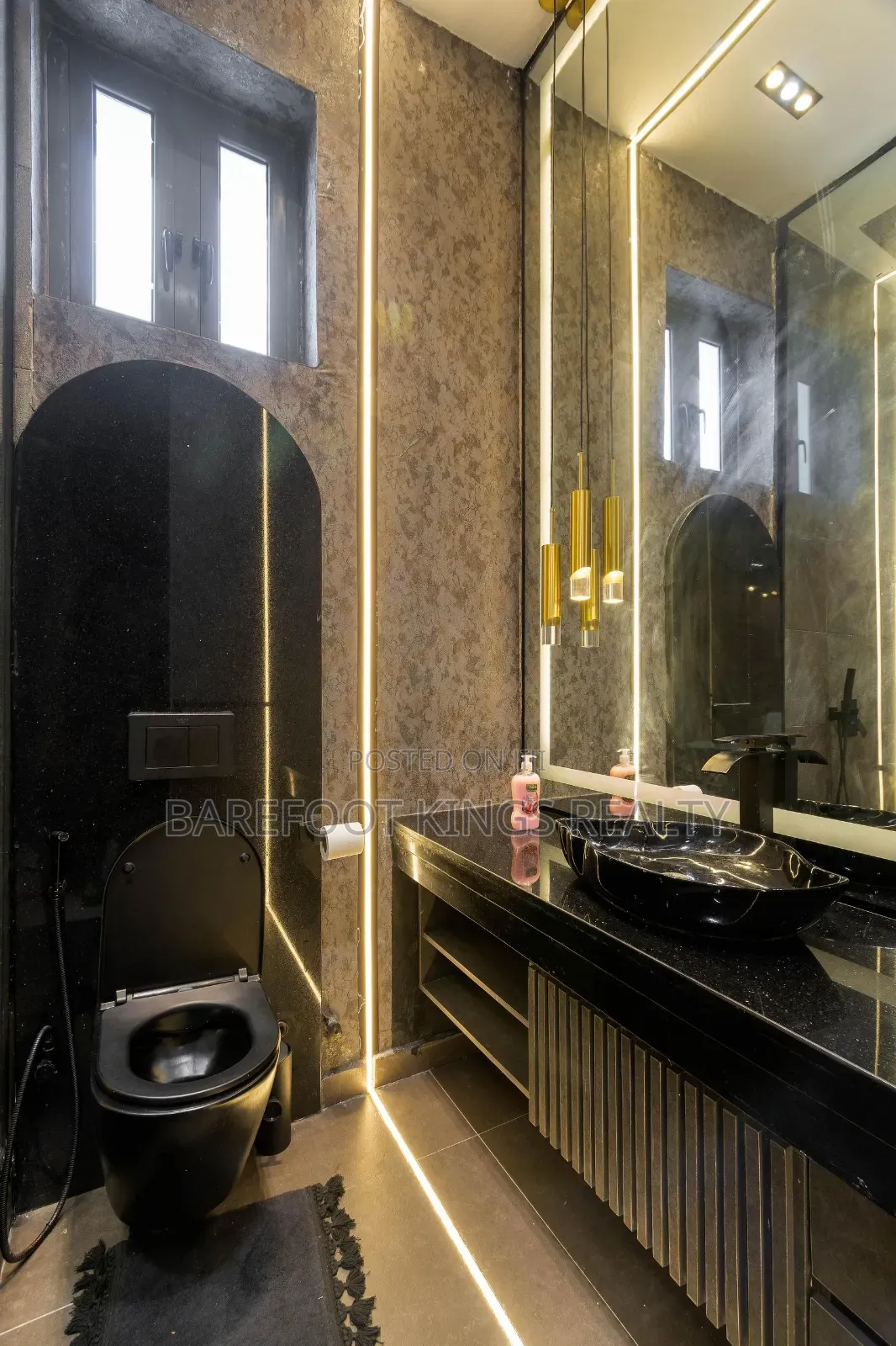 Luxury 5Bedroom Apartment