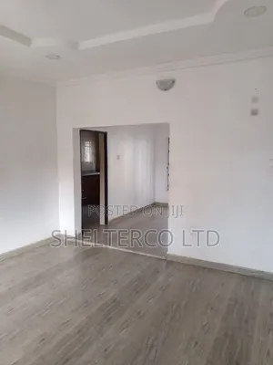 3bdrm Apartment in Magodo Phase 1 for rent