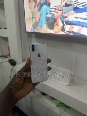 Apple iPhone X 256 GB White