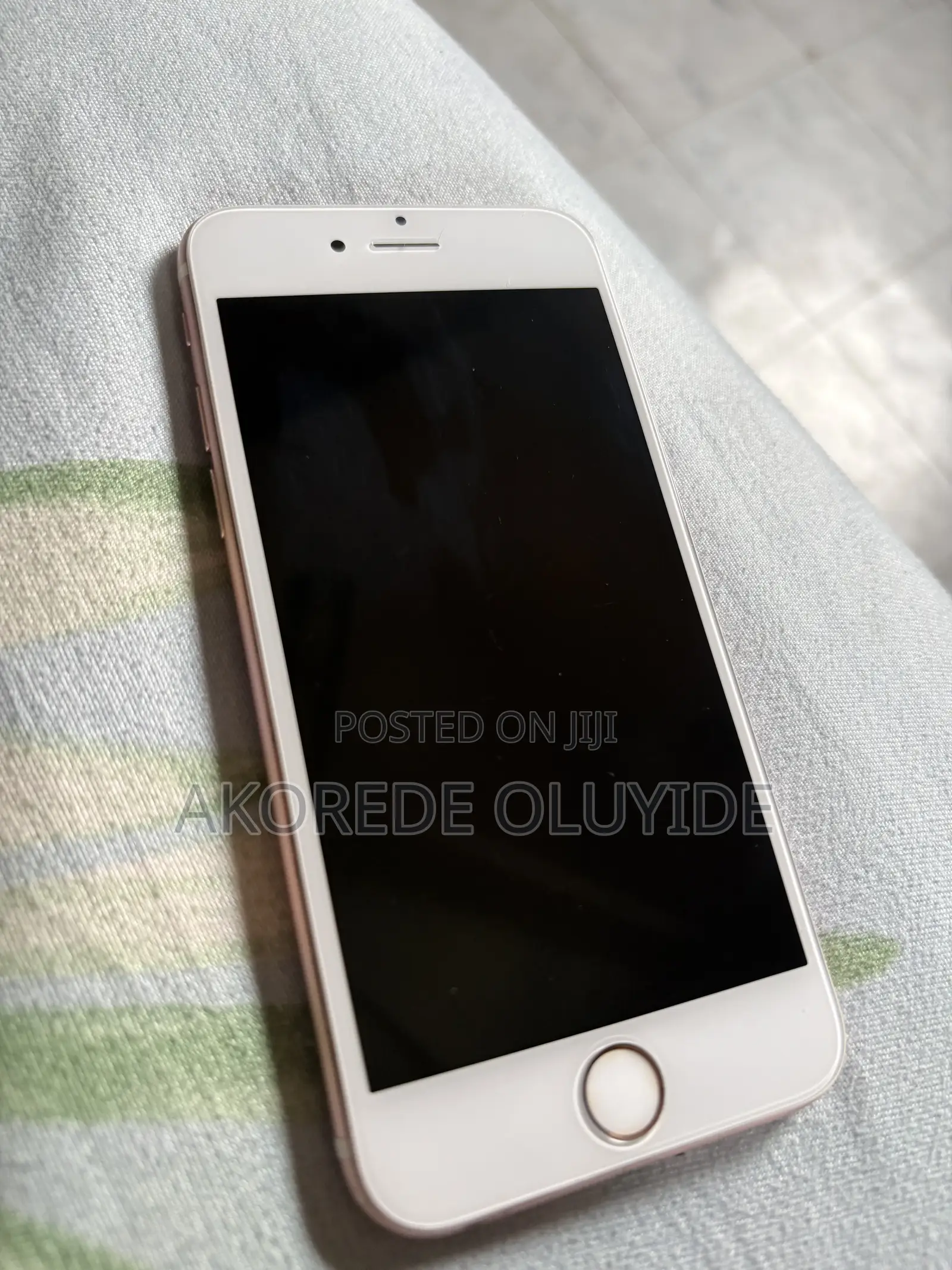 Apple iPhone 6s 32 GB Pink