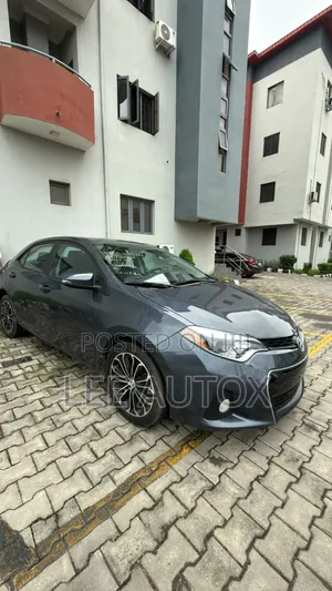 Toyota Corolla S 4dr Sedan (1.8L 4cyl CVT) 2014 Gray