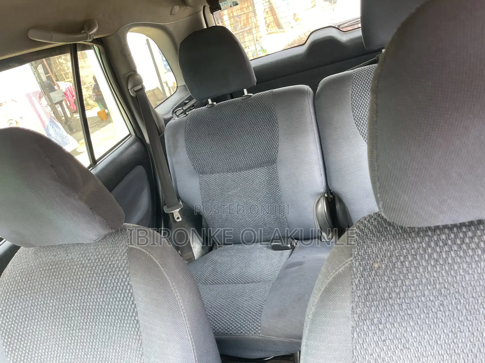 Toyota HiAce 2004 Silver