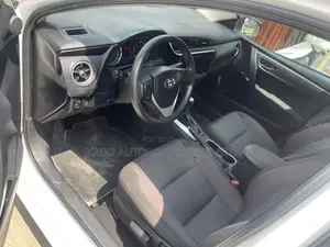Toyota Corolla 2018 White