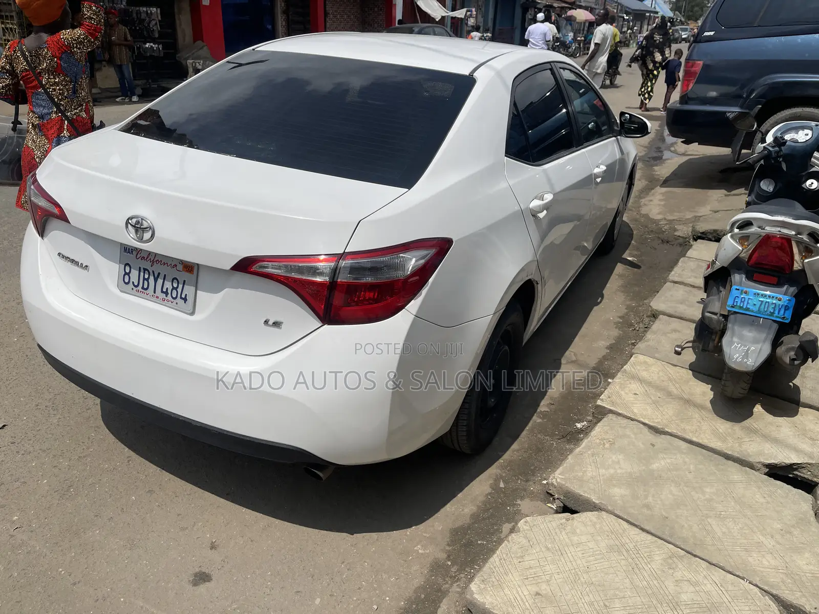 Toyota Corolla 2018 White