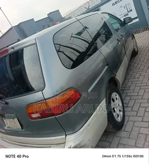 Toyota Sienna 1999 Green