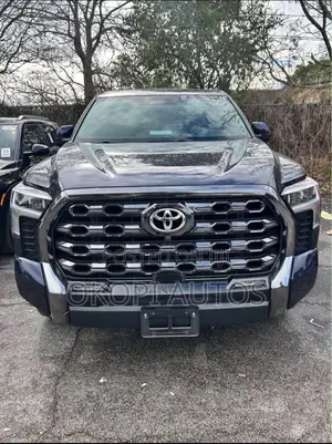 Toyota Tundra 2025 Black