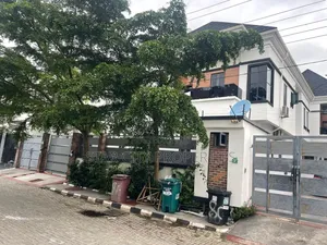 5bdrm Duplex in Tulip Heaven Chevron for rent