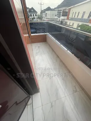 5bdrm Duplex in Tulip Heaven Chevron for rent