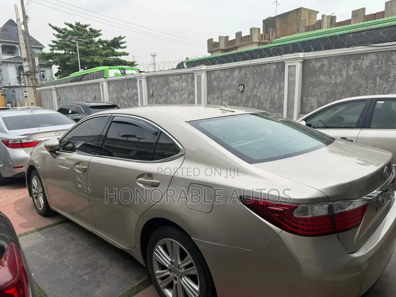 Lexus ES 2014 Gold