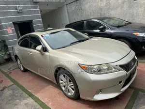 Lexus ES 2014 Gold
