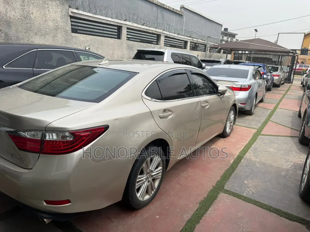 Lexus ES 2014 Gold