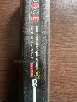 Force Brand Torque Wrench With a 3/8" Drive.