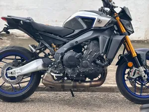 New Yamaha FZ 2025 Green