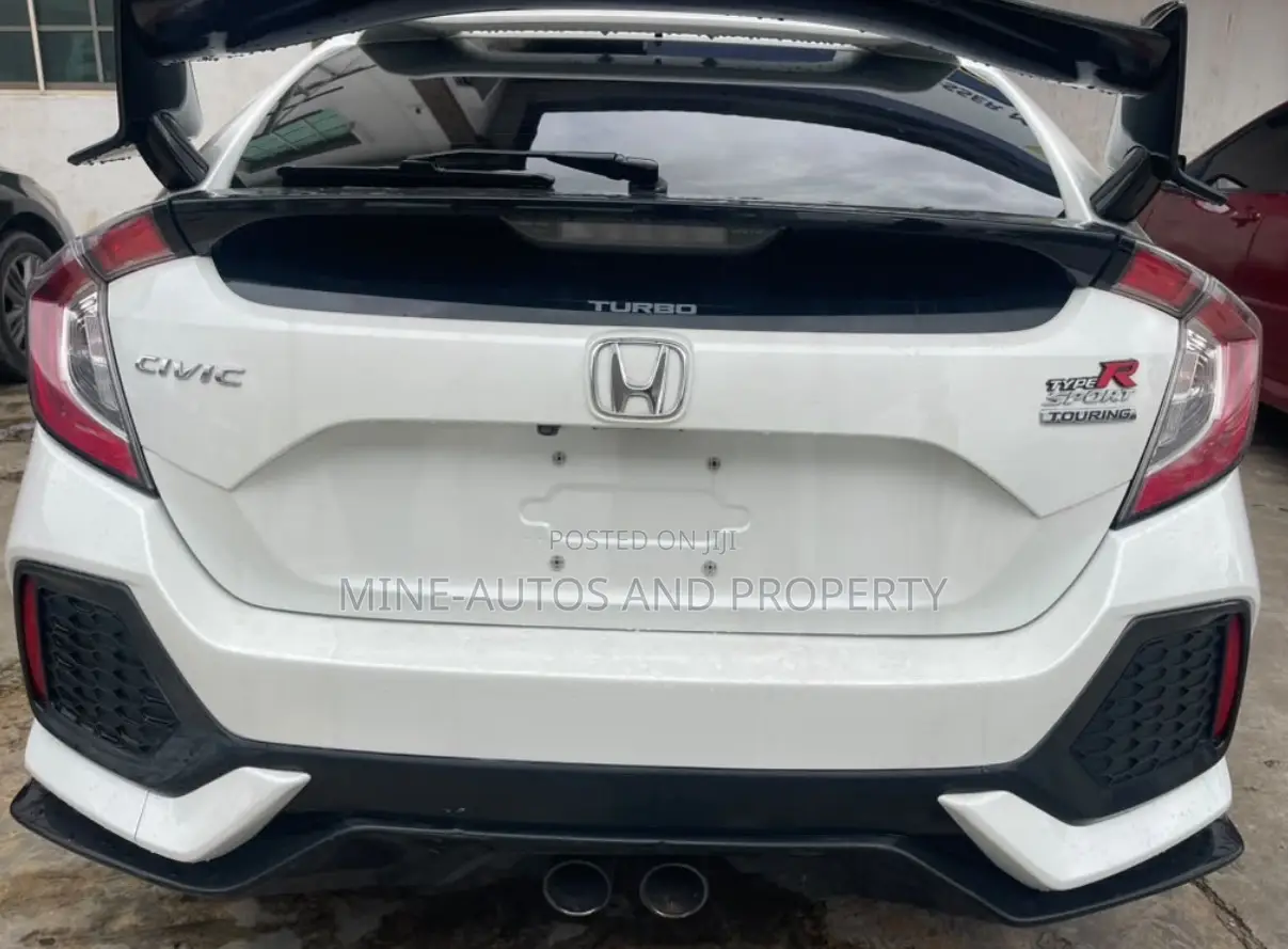 Honda Civic Sport Touring Hatchback 2018 White