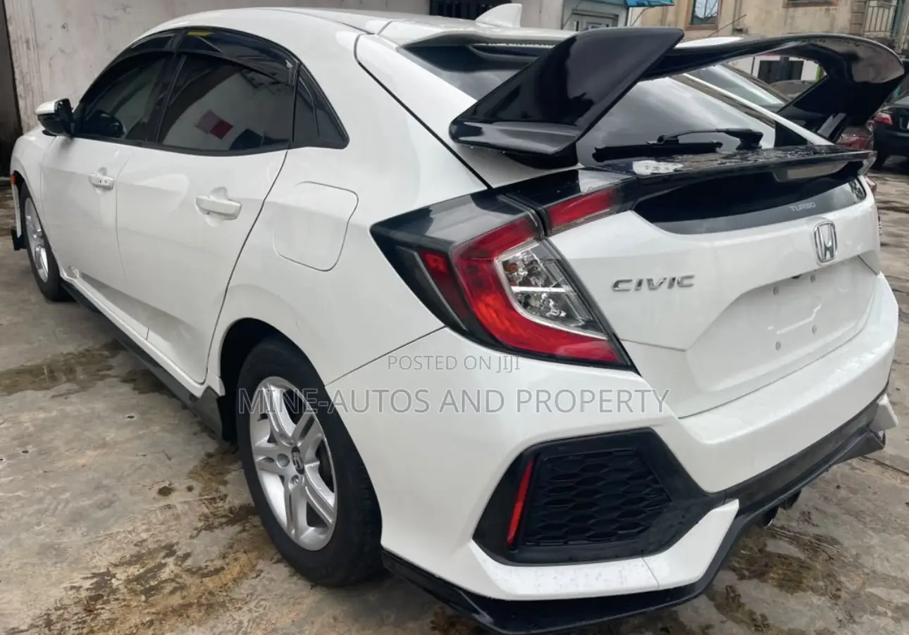 Honda Civic Sport Touring Hatchback 2018 White