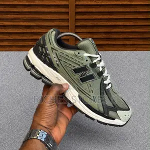 High Quality New Balance Olive Green New Balance 1906R Brone/ Black