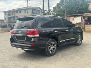 Toyota Land Cruiser 4.5 V8 GXR 2020 Black