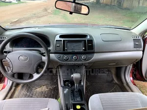 Toyota Camry 2005 Red