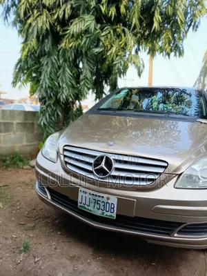 Mercedes-Benz C300 2007 Gold