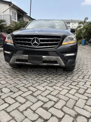 Mercedes-Benz M Class ML400 4MATIC 4dr SUV AWD (3.0L 6cyl Turbo 7A)
