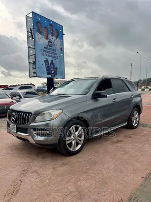 Mercedes-Benz M Class 2012 Gray