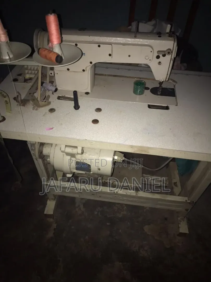 Industrial Sewing Machine