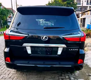 Lexus LX 2017 Black