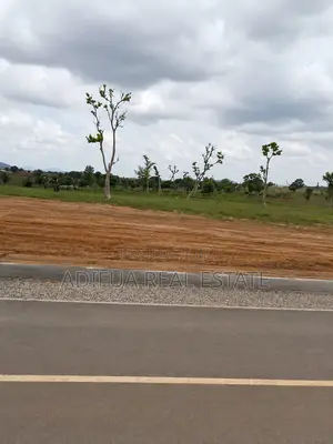 100.99 Hectares Directly Facing the Tarred Road
