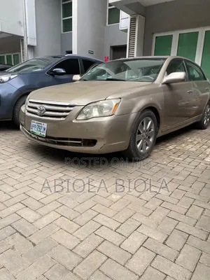 Toyota Avalon 2006 Gold
