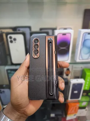 Samsung Galaxy Z Fold4 256 GB Black