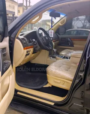 Toyota Land Cruiser 2021 Black