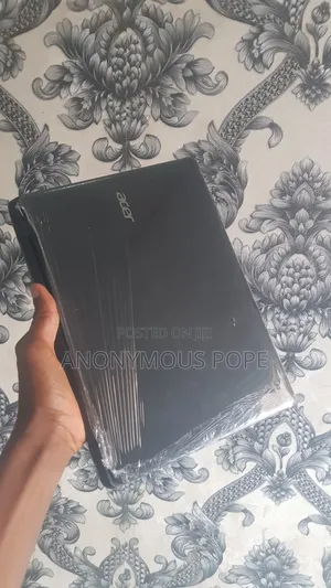 Laptop Acer 2GB Intel Celeron eMMC 32GB
