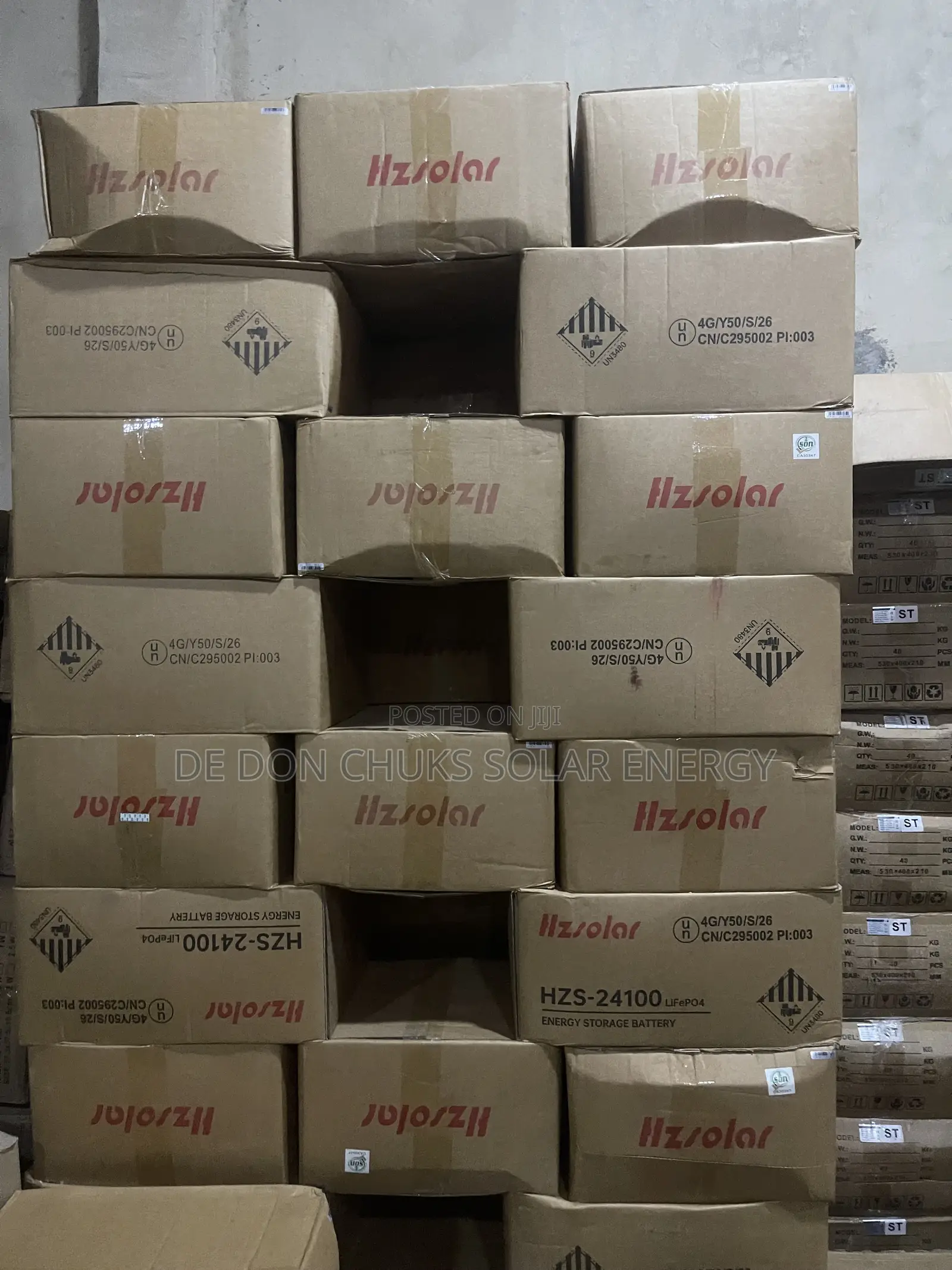 7.6kwh 25.6v Hz Solar Lithium Battery