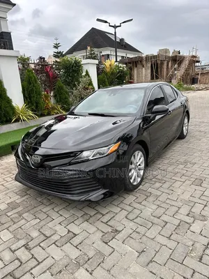 Toyota Camry 2018 Black