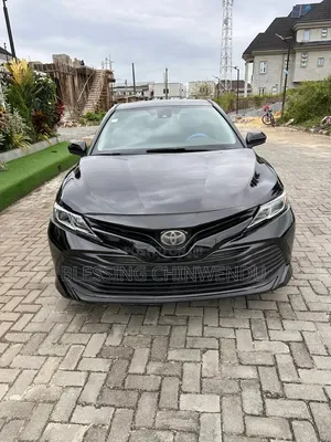 Toyota Camry 2018 Black