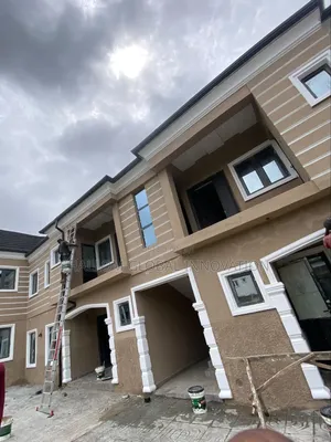 1bdrm Block of Flats in Dove Estate, Akala Express for rent