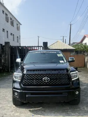 Toyota Tundra Platinum 2021 Black