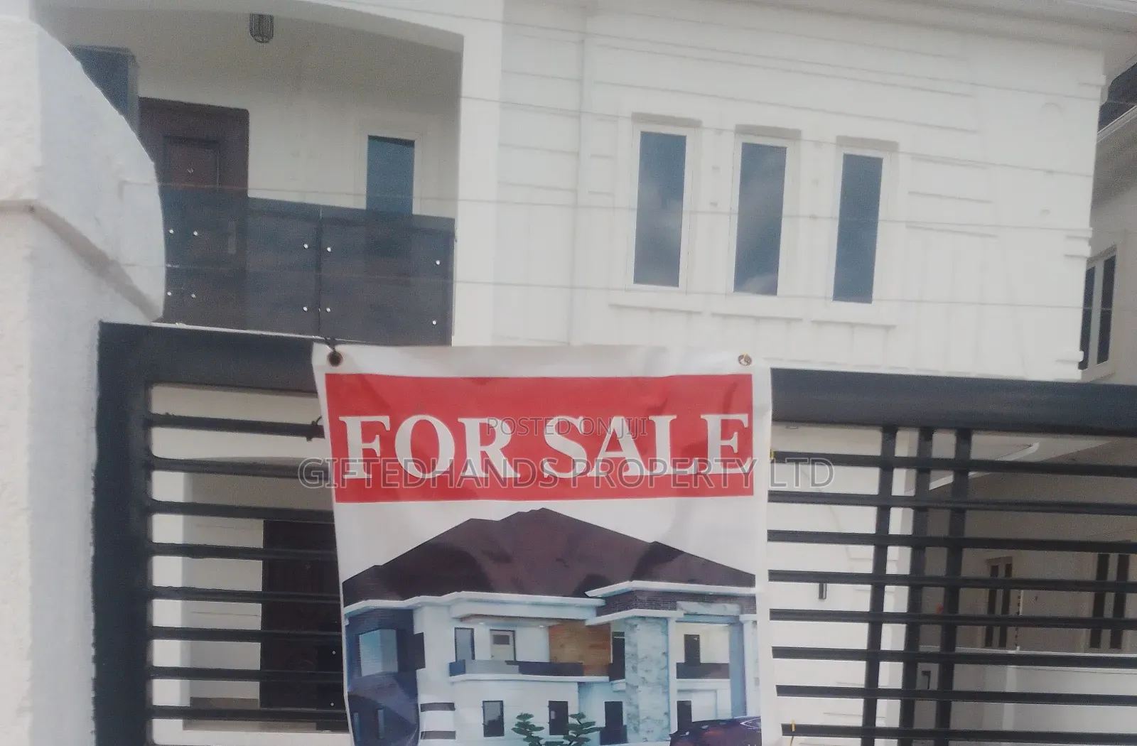 5 Bed Room Duplex With Electric Fence