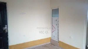 1bdrm Apartment in Ikorodu Road / Ilupeju for rent