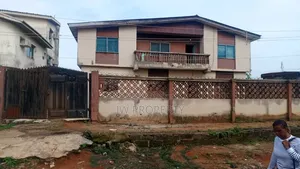 13bdrm Apartment in Oniyelu, Ijegun for sale