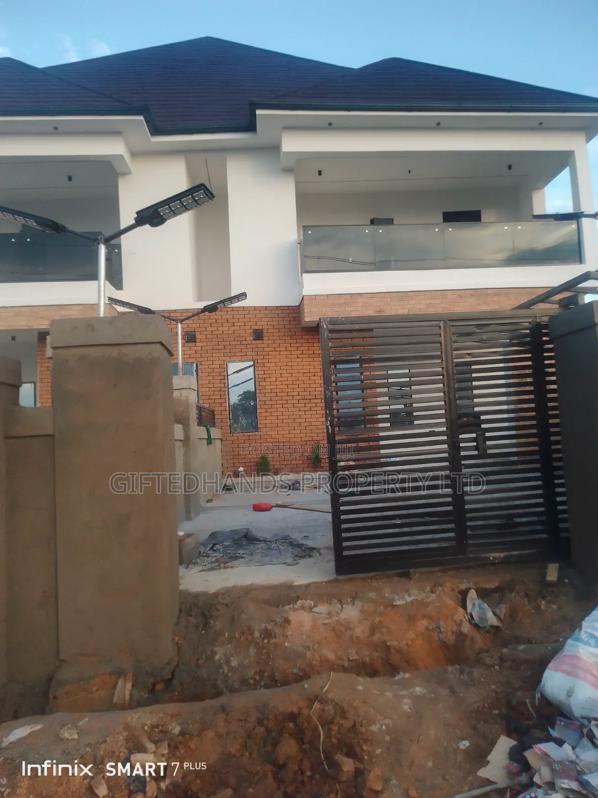 5 Bedroom Duplex