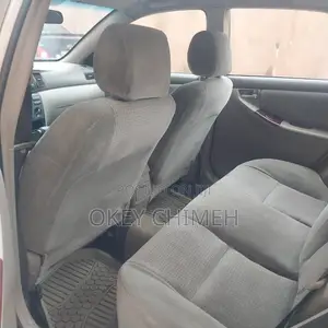 Toyota Corolla 2005 Gold