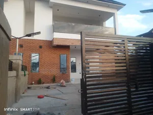 5 Bedroom Duplex