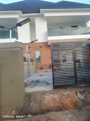 5 Bedroom Duplex