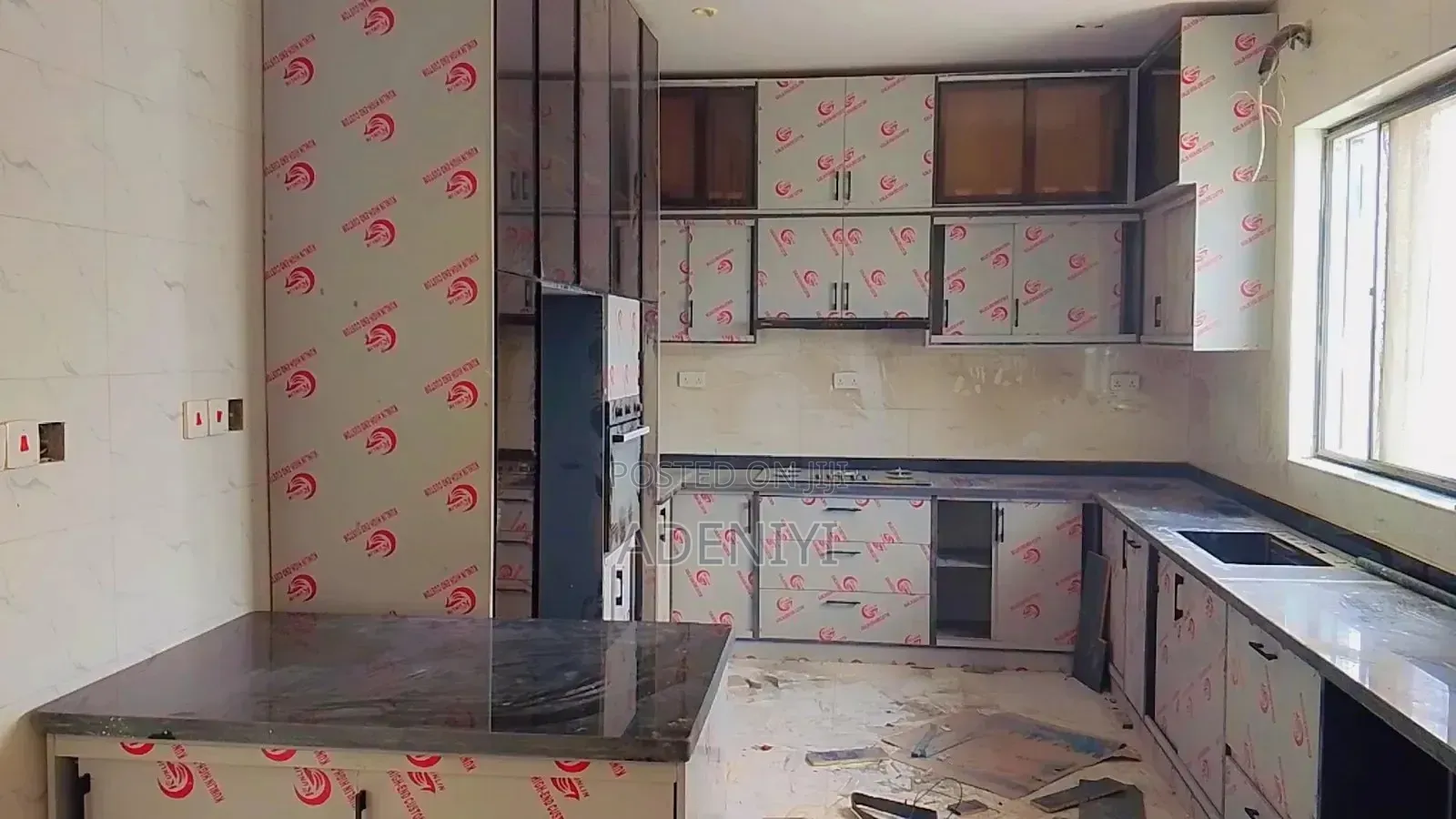 Kitchen Cabinet With Profile