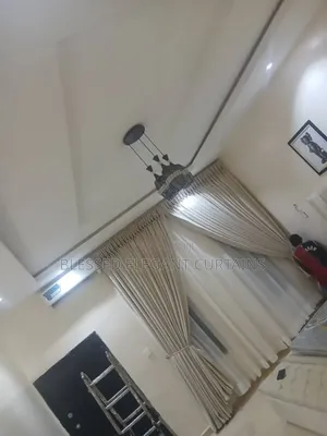 Elegant Curtains Interior Window Décor