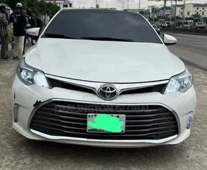 Toyota Avalon 2016 White